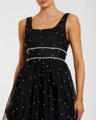 Black Pearl Embellished Tulle Sleeveless Ballgown
